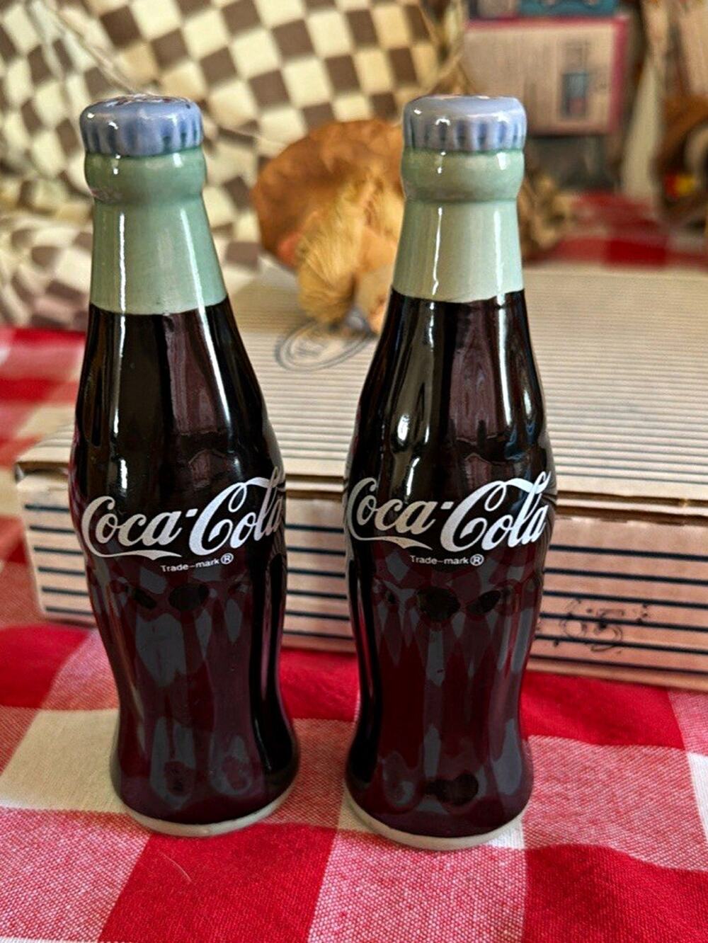 Vintage Coca-Cola Bottle Shape collectible Salt & Pepper Shakers Set of 2